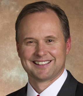 صورة المؤلف شين كوفي